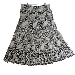 Style N Co 2XL Teared Flared Maxi Paisley floral Skirts. Lightweight. Soft.